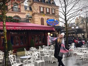 Foto: Liburannya Miss Spanyol 2018 yang Ternyata Transgender