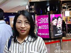 Sabar Menanti demi Beli iPhone Resmi