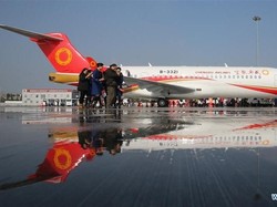 Industri Penerbangan China Rugi Rp 70 T di Kuartal-II