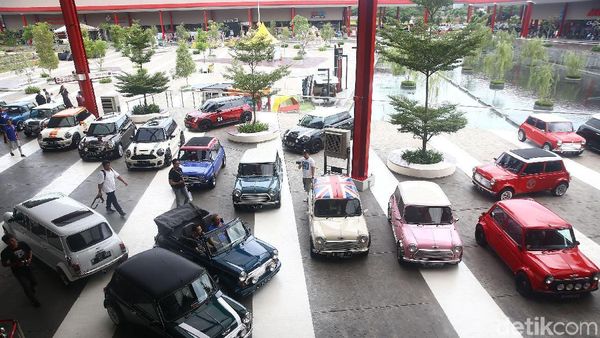 Pecinta Mini Cooper Kumpul di Mini Day 2018