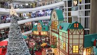 Dekorasi Natal Ala Bavarian Village Hadir di Pusat Perbelanjaan