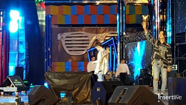 Penampilan Donghae dan Eunhyuk di HUT Transmedia ke-17