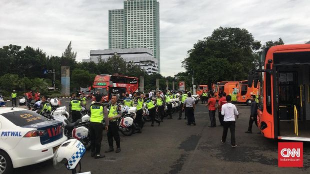 Jakmania Mulai Padati Lokasi Pawai Persija Juara