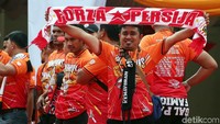 Pawai ini merupakan perayaan Persija Jakarta menjadi Juara Liga 1 Indonesia.