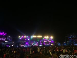Antusiasme Warga di Hari Kedua Sweet 17 Transmedia Antusiasme Warga di Hari Kedua Sweet 17 Transmedia