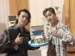 Donghae dan Eunhyuk Suju Ucapkan Selamat HUT ke-17 Transmedia
