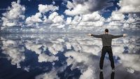 Kumpulan Foto Refleksi yang Menawan Hingga Menggelikan