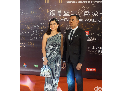 Dian Sastro hingga Iqbaal Bersinar di Closing Film Festival Macau 2018