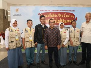 Ketika Siswa SMA Diajak Dampingi Ganjar Pranowo Bekerja