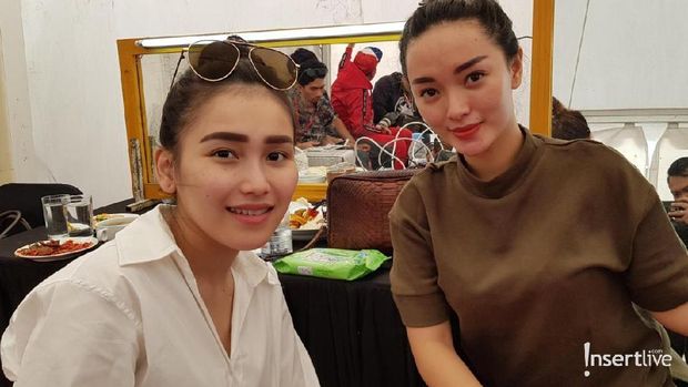 Ayu Ting Ting - Zaskia Gotik