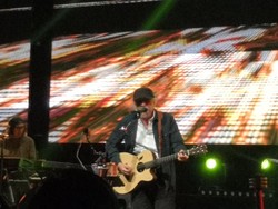 Iwan Fals Bagi Cerita soal Keluarga di Konsernya