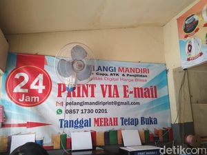 Strategi Tukang Ngeprint Depan Kampus Tetap Eksis di Era Digital