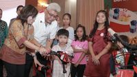 BUMN Hadir untuk Negeri Berbagi dengan Anak Yatim