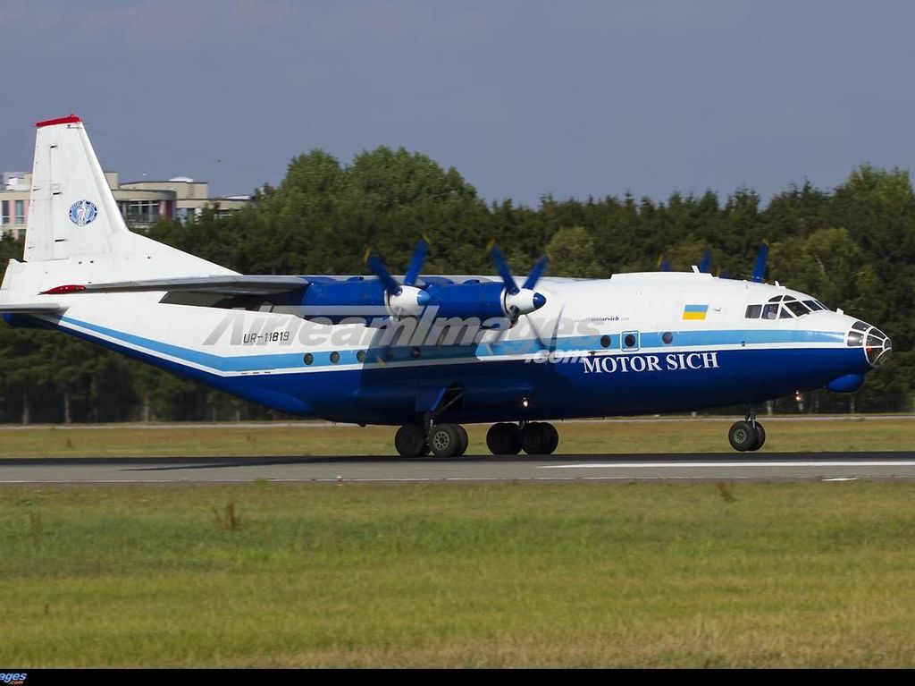 Insiden Horor di Rusia: Pintu Pesawat Terbuka, Penumpang Nyaris Terlempar