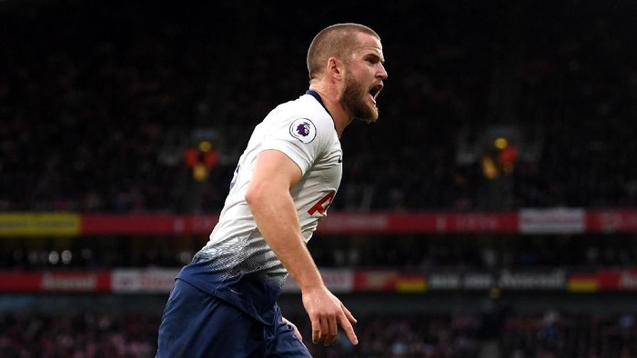 LONDON, ENGLAND - DECEMBER 02:  Eric Dier of Tottenham Hotspur celebrates after scoring his teams first goal during the Premier League match between Arsenal FC and Tottenham Hotspur at Emirates Stadium on December 1, 2018 in London, United Kingdom.  (Photo by Shaun Botterill/Getty Images)