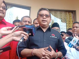 PDIP Sedih dan Geram Sosok Ulama Maruf Amin Difitnah Sinterklas