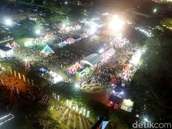 Wow! Panggung HUT Transmedia ke-17 Pecahkan Rekor Dunia