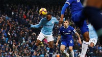 Pemain Manchester City, Reheem Sterling, menyumbangkan gol. Golnya pada menit ke-69 dibukukan dengan sundulan. Ini merupakan kali kedua Steling membukukan gol via bola atas. (Foto: Jason Cairnduff/Action Images via Reuters)