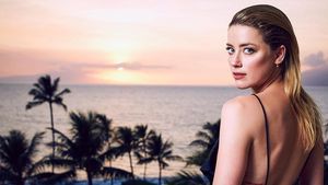 Johnny Depp Buktikan Amber Heard Selingkuh dengan James Franco - Elon Musk
