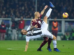 Juventus menciptakan 12 percobaan yang empat di antaranya mengarah ke gawang. Sedangkan El Toro memberikan perlawanan cukup ketat dengan membuat 10 percobaan yang tiga di antaranya on target. Foto: Reuters