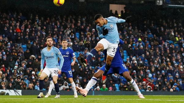 Manchester City Sementara Kudeta Liverpool