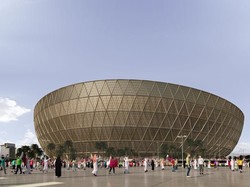 Demi Piala Dunia 2022 Qatar yang Indah, Kuli Mati Terbakar Matahari