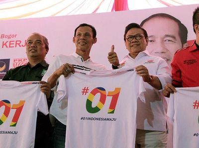 Agung Laksono Turun Gunung Semangati TKD Bogor