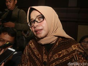 Eni Saragih Berharap Jonan Bersedia Jadi Saksi Meringankan Untuknya Eni Saragih Berharap Jonan Bersedia Jadi Saksi Meringankan Untuknya