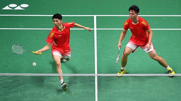 Han Chengkai/Zhao Haodong unggul 2-1 atas Kevin/Marcus.