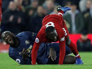 Sekelas MU kok Cuma Target 4 Besar