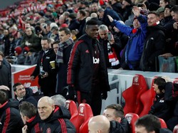Pogba Tak Tersentuh...di Bangku Cadangan