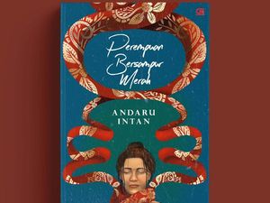 Novel Perempuan Bersampur Merah Terbit Januari 2019