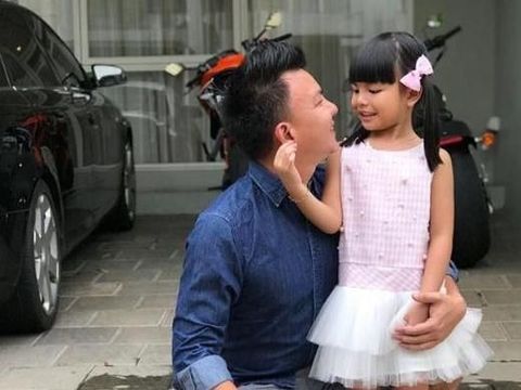 Kecemasan Denada karena Shakira 2 Bulan Batpil
