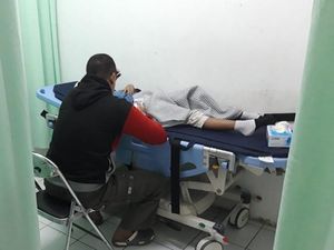 20 Anak Bandung Keracunan Usai Santap Cilung 20 Anak Bandung Keracunan Usai Santap Cilung