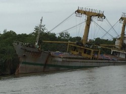 Misteri Kapal Karam di Sungai Segah