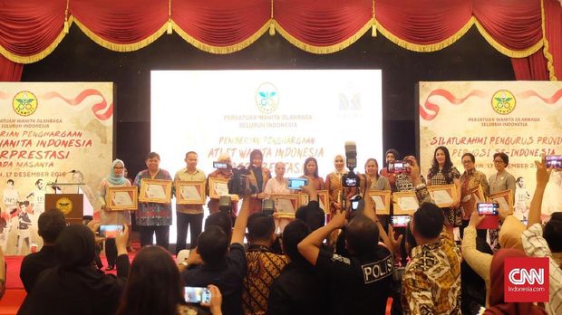 Penghargaan tahun ini merupakan yang pertama dari PERWOSI.