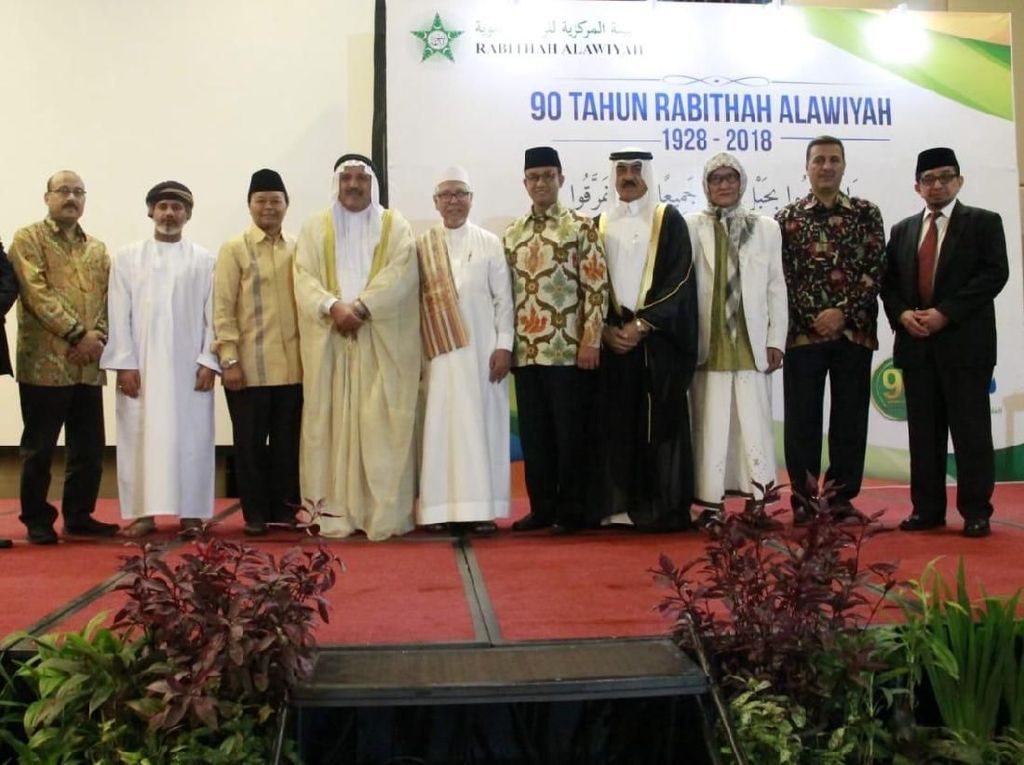 Hidayat Nur Wahid Akui Rabithah Alawiyah Banyak Berkontribusi untuk RI Hidayat Nur Wahid Akui Rabithah Alawiyah Banyak Berkontribusi untuk RI