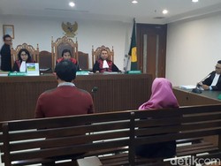 Bagikan Kupon Umrah, Caleg PAN Mandala Dituntut 6 Bulan Penjara