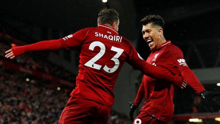 Liverpool kembali ke puncak klasemen Liga Inggris usai kalahkan Manchester City (Phil Noble/Reuters) Liverpool kembali ke puncak klasemen Liga Inggris usai kalahkan Manchester City (Phil Noble/Reuters)