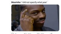 Sebelumnya Mourinho mengklaim bisa membawa MU berada di empat besar menjelang akhir tahun. Usai digebuk Liverpool, MU nyatanya masih di peringkat 6 dengan 26. Jadi, akhir tahun kapan bisa di empat besarnya, Mourinho? (Foto: Twitter @FootballFunnnys)