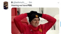 Fans MU tahu betul timnya tidak dalam posisi menguntungkan di babak 16 besar Liga Champions. Begini mungkin ekspresinya. (Foto: Twitter @bethmufc__)