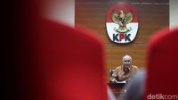 Potret KPK Umumkan Korupsi Proyek Infrastruktur Lawas
