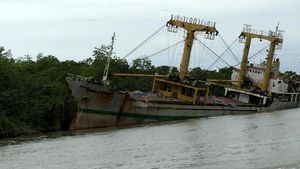 Misteri Kapal Hantu di Sungai Kalimantan