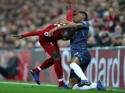 Kalah dari Liverpool, MU Jadi Bahan Tertawaan