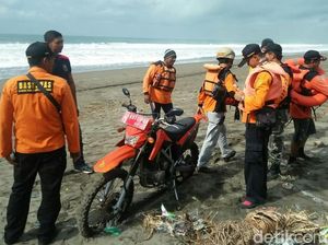 4 Remaja Masjid yang Terseret Ombak Pantai Kebumen Belum Ditemukan