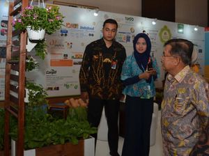 JK Tinjau Pameran Urban Farming