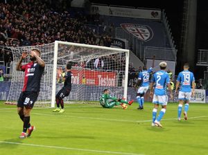 Hasil Liga Italia: Napoli Menang 1-0 atas Cagliari