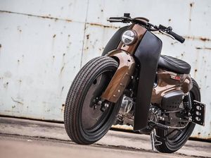 Honda Super Cub Bergaya Cafe Racer, Keren Abis!