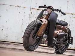 Honda Super Cub Bergaya Cafe Racer, Keren Abis!