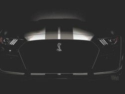 Mobil Canggih Ford Dilelang Buat Amal